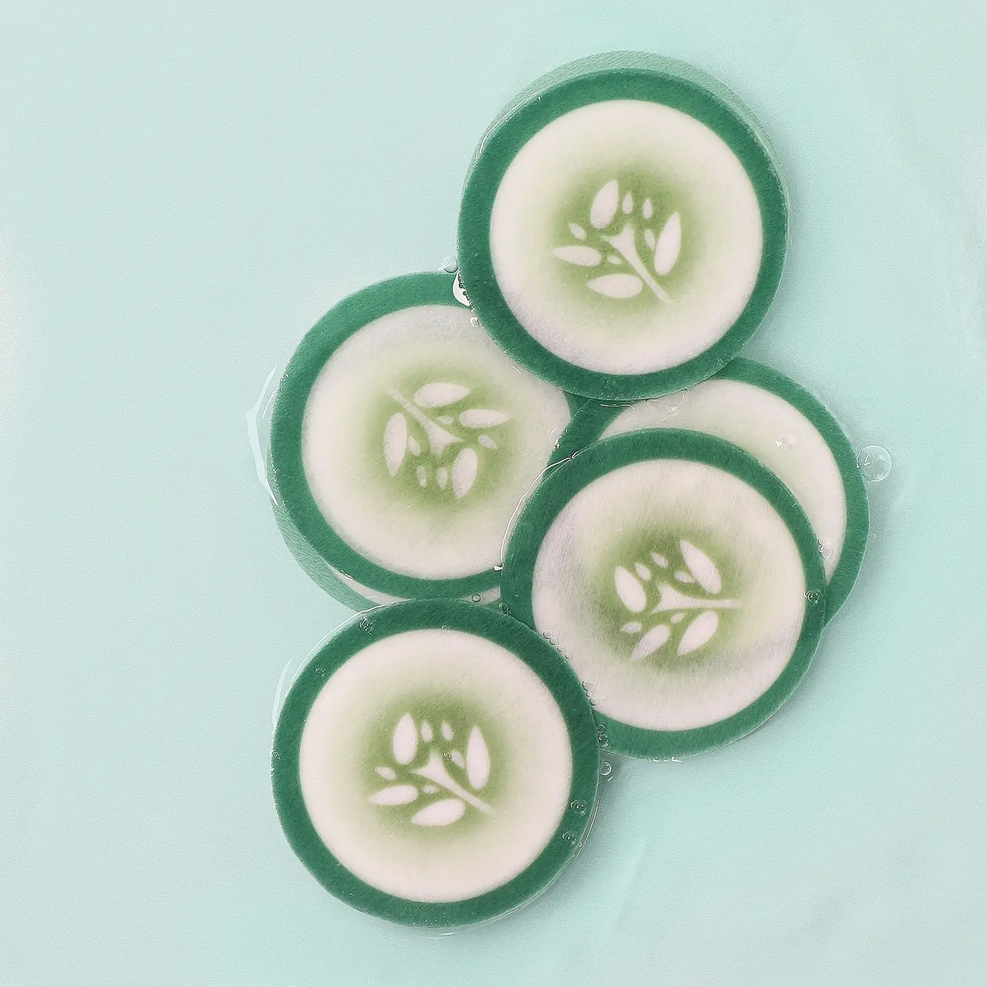 Cucumber Hydro-Soothing Spa, Cooling Eye Pads - 12 Pads - Image 3