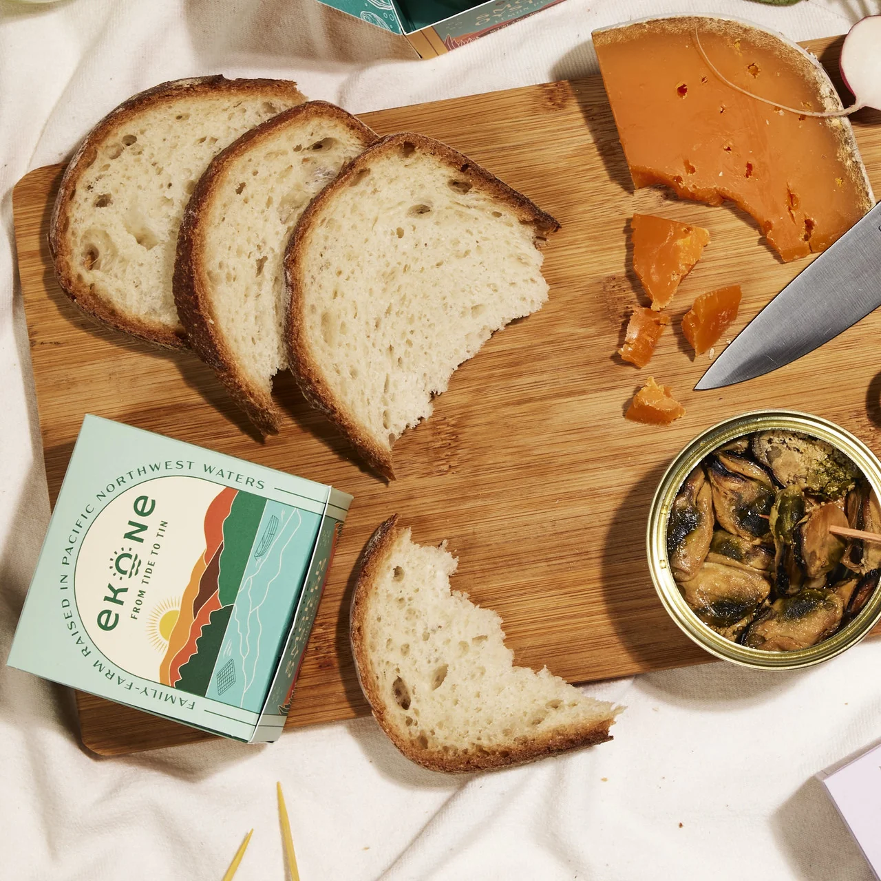 Original Smoked Oysters - Image 6