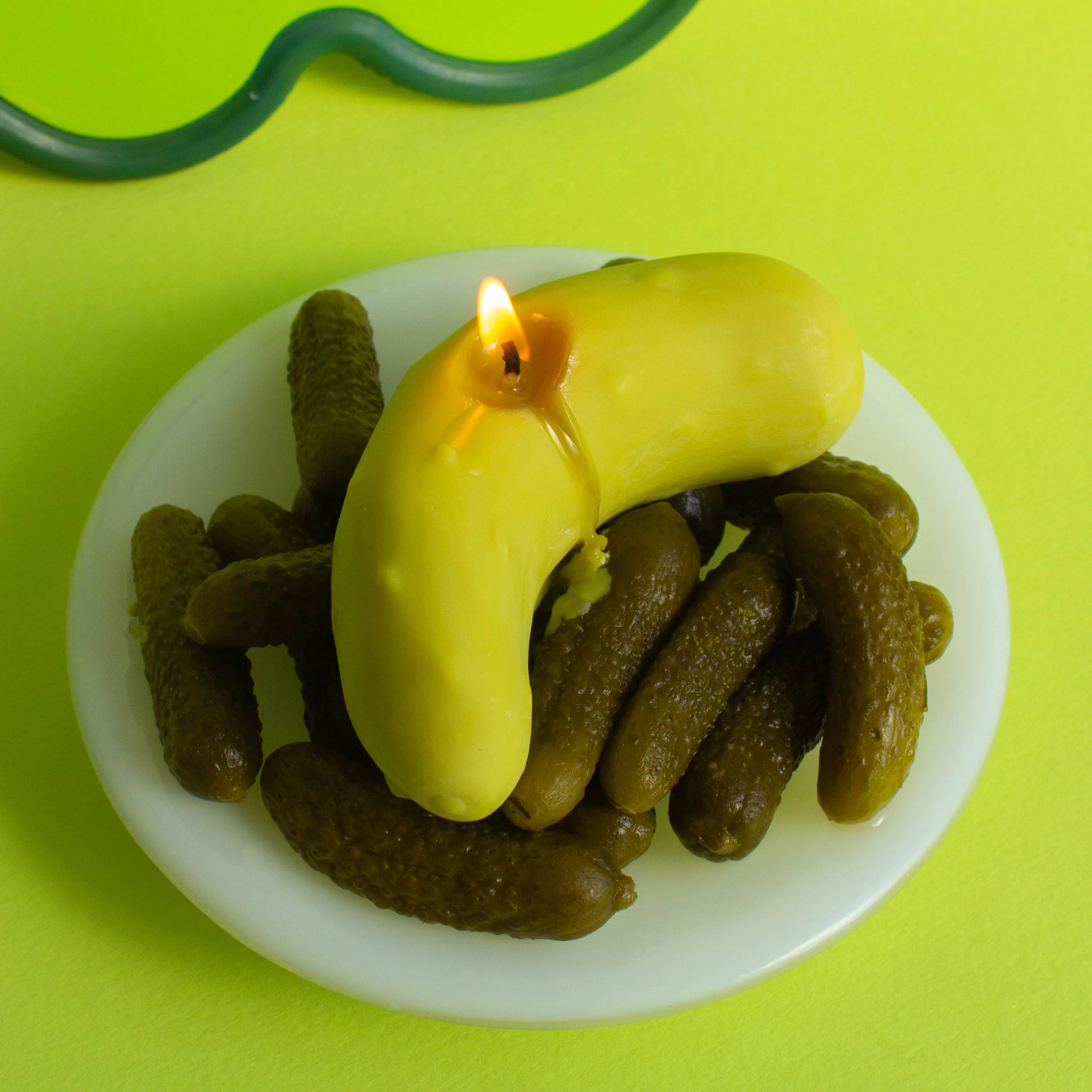 Pickle Candle - Image 3