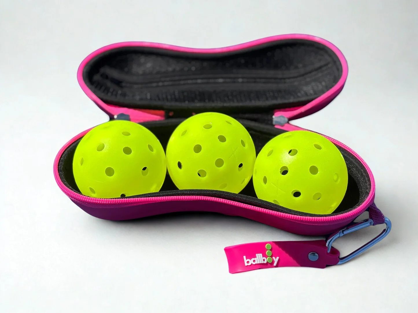 The Ball Boy Pickleball Pouch - Image 7